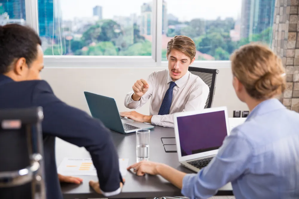 React.js Hiring Mistakes, React.js Hiring Guide, Hiring React Developers, React.js Talent Acquisition, React.js Team Building, C-Suite Hiring Strategy, React.js Recruitment Errors, Enterprise React Hiring
